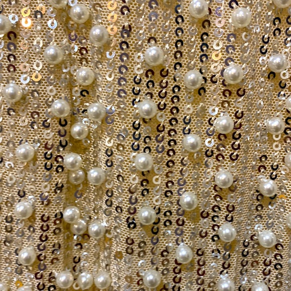 Dress - Picture 6 of 6